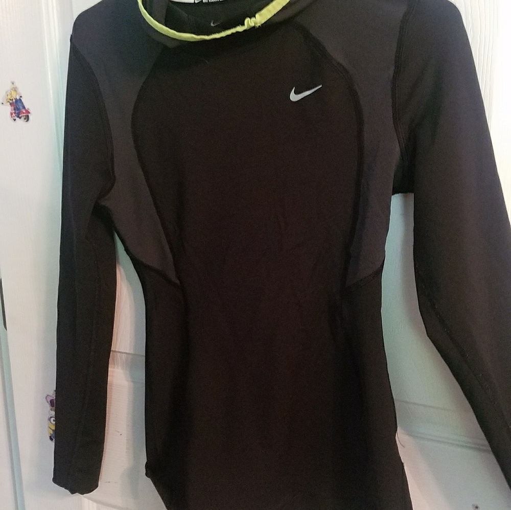 Nike Pullover